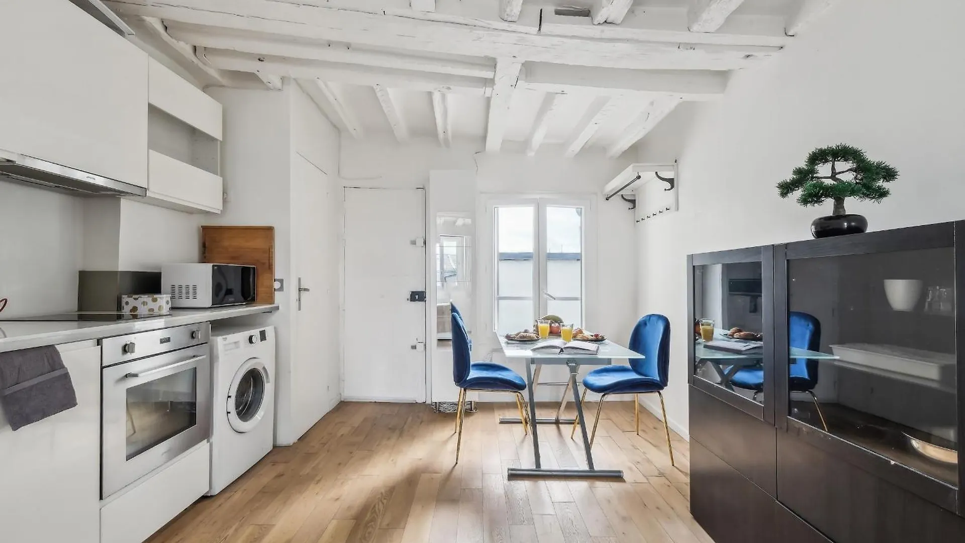 Bnbnova - Le Louvre & Notre-Dame Paris Apartment